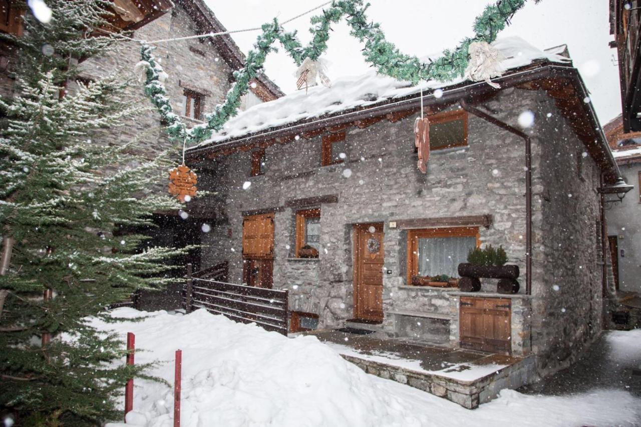 Maison De Meuny Courmayeur Exterior photo